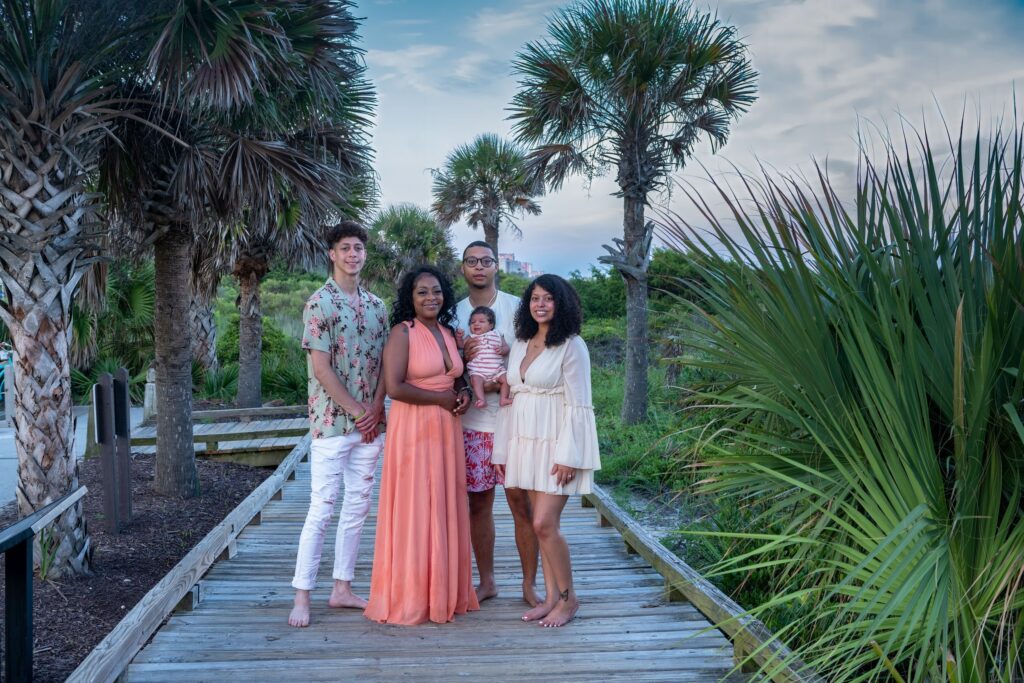 Family photography session by Heidi Lynne Photography